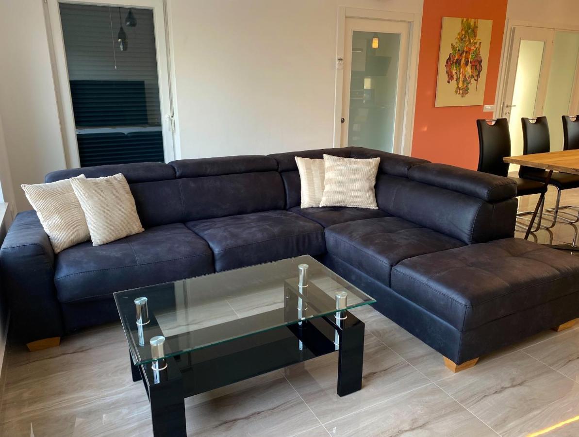Ferienhaus Luka ซาดาร์ ภายนอก รูปภาพ
